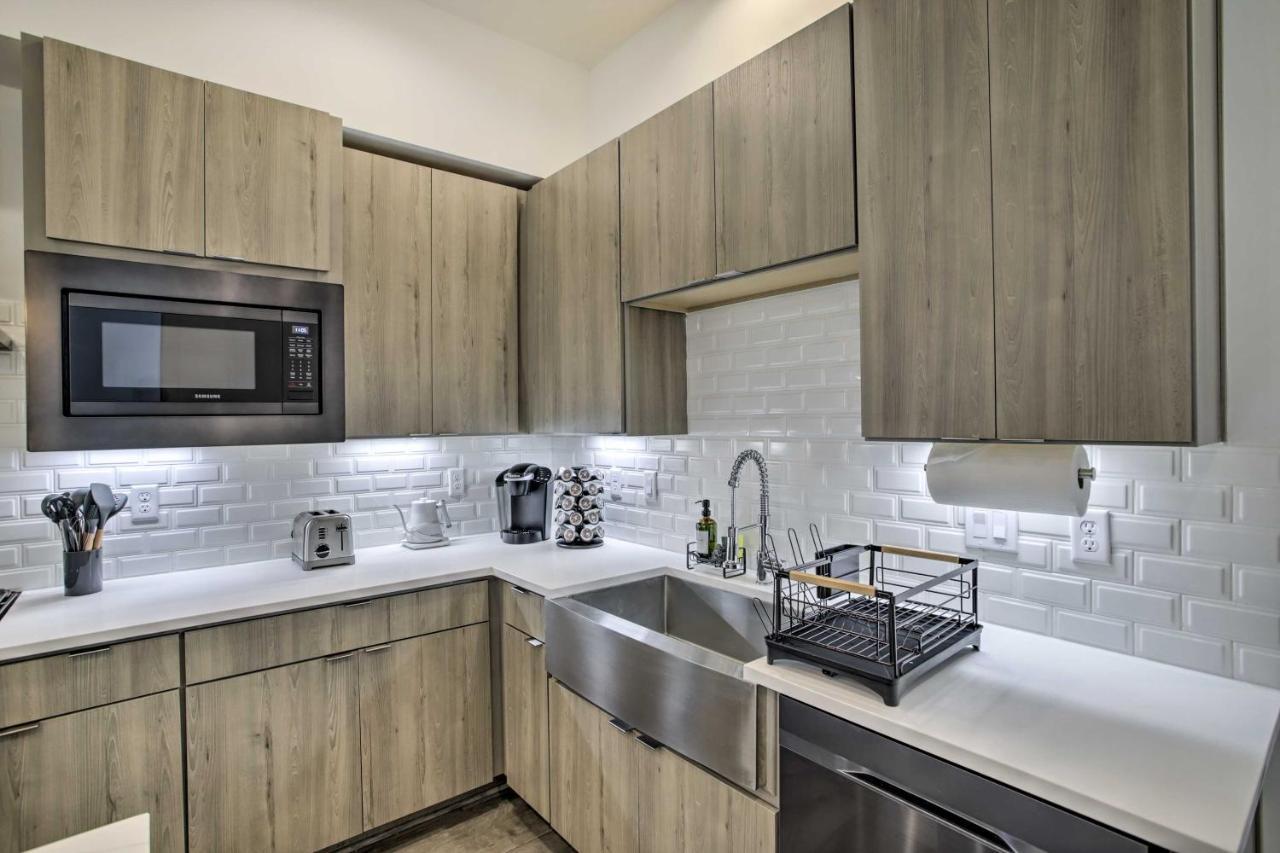Newly-Built Luxury Galleria Area Townhome! Houston Exteriör bild