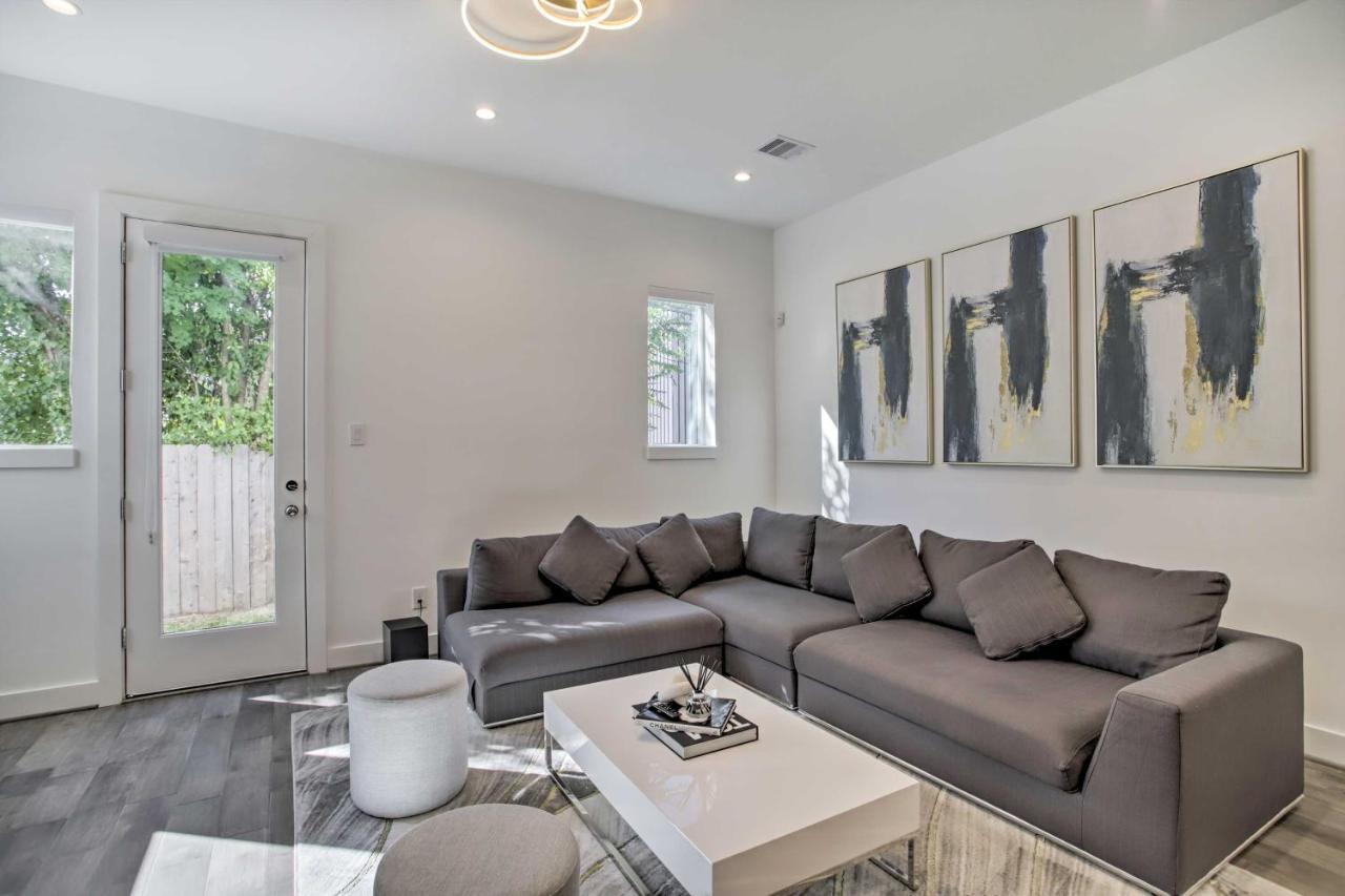 Newly-Built Luxury Galleria Area Townhome! Houston Exteriör bild